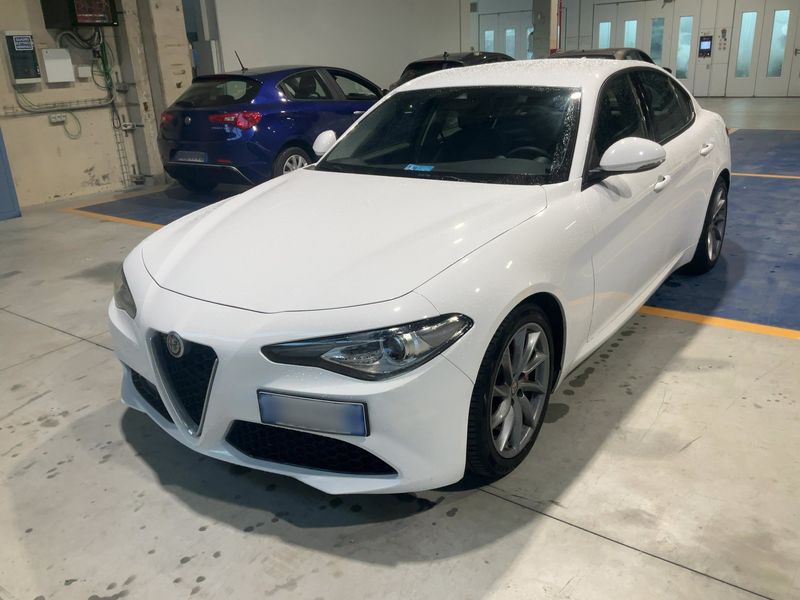 Alfa Romeo Giulia 2.2 JTDM Super