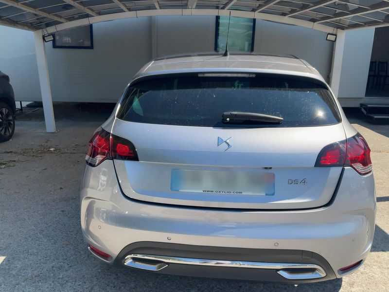 DS Automobiles DS4 1.6 Blue-HDi SportChic — zdjęcie 5