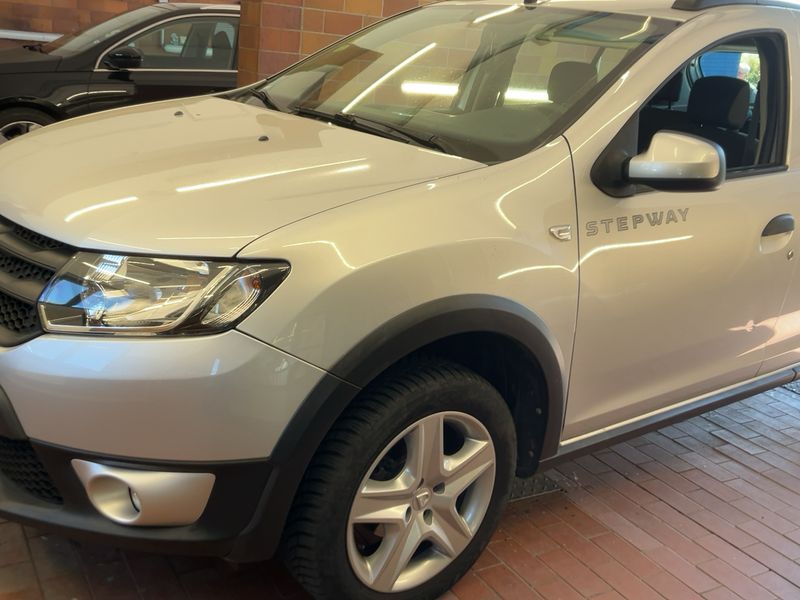 Dacia Sandero 0.9 TCe Stepway Ambiance 2013 – снимка 2