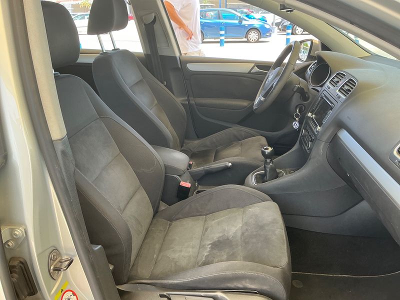 Volkswagen Golf VI 1.6 TDI Sport 2012 – снимка 16