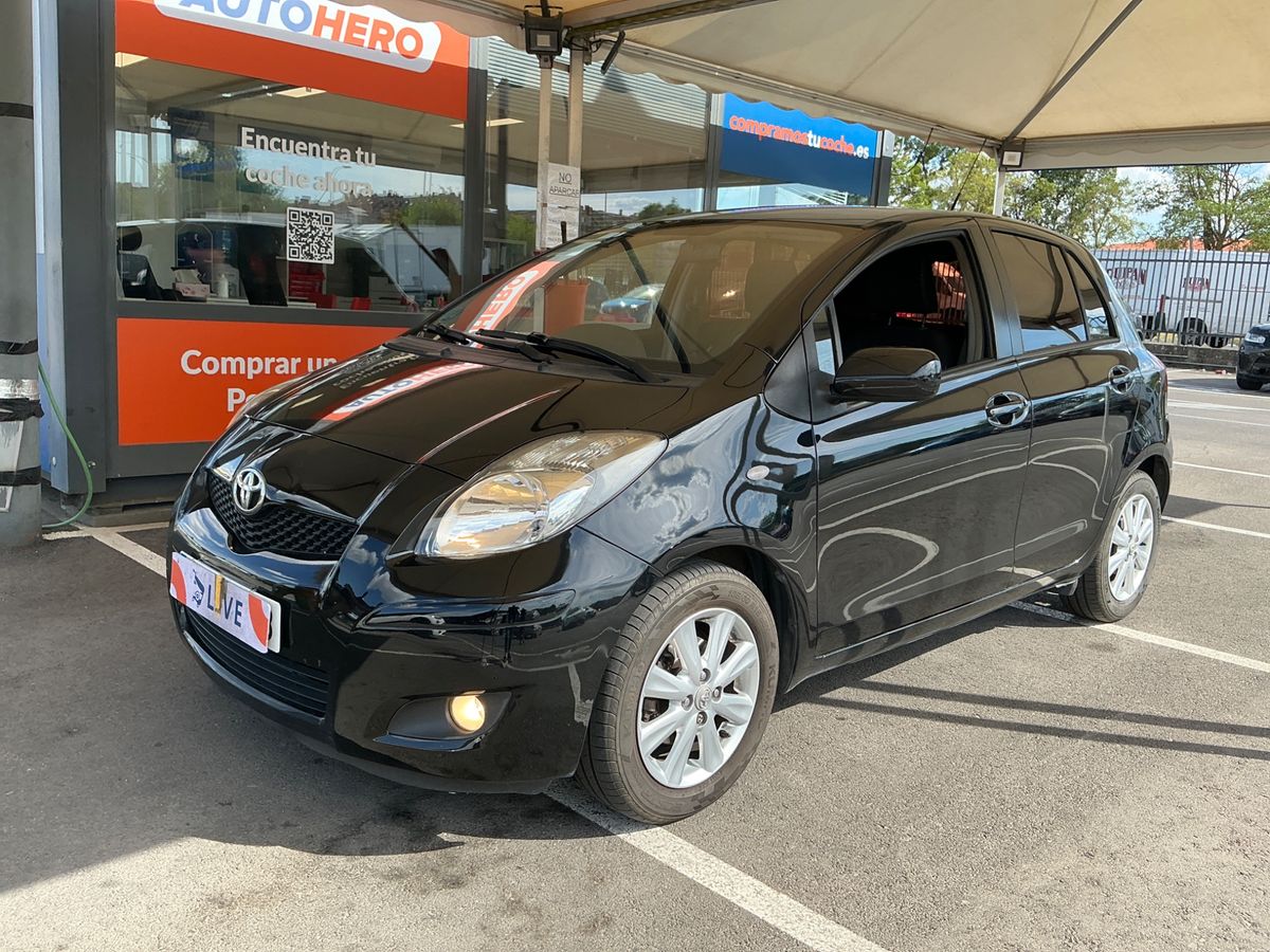 Toyota Yaris 2011