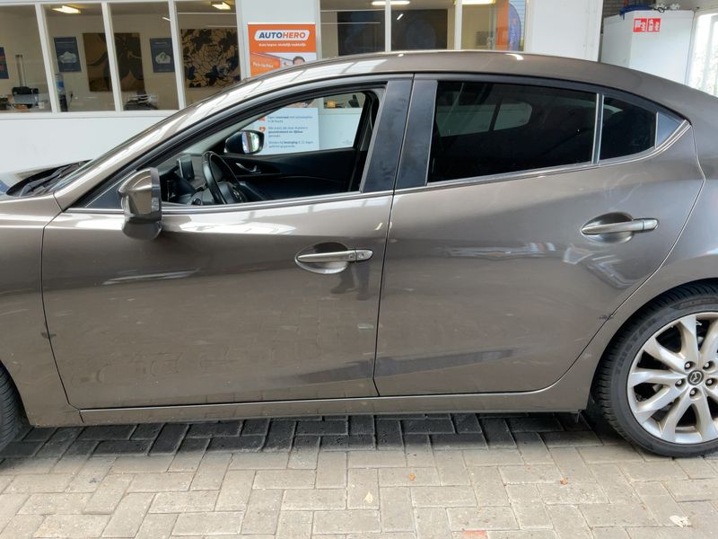 Mazda 3 2.2 Turbodiesel Attraction 2015 – снимка 4
