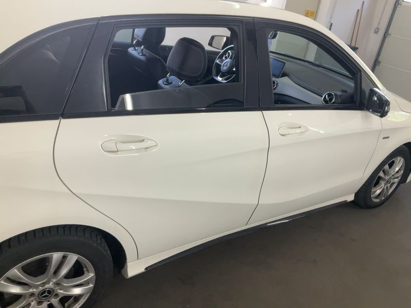 Mercedes-Benz B-Klasse B 200 CDI AMG Line 2017 – снимка 10