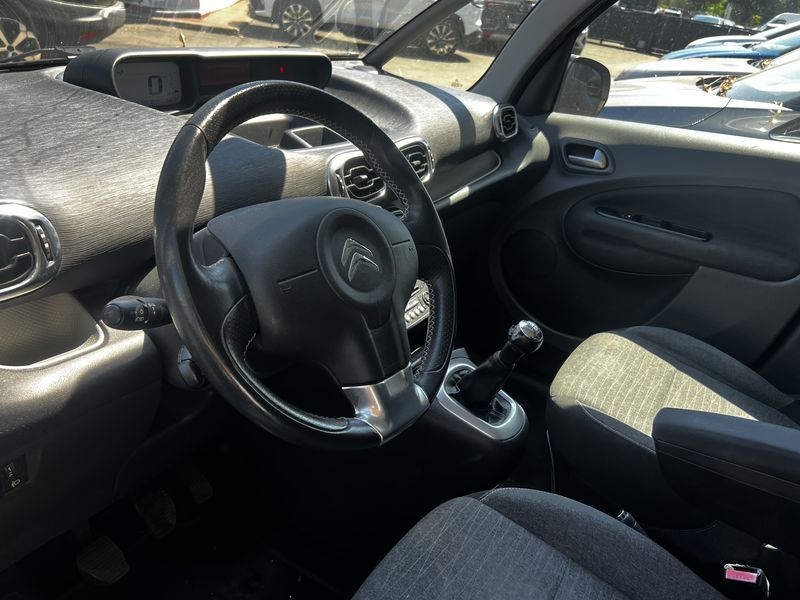 Citroen C3 Picasso 1.6 Blue-HDi Exclusive — zdjęcie 11