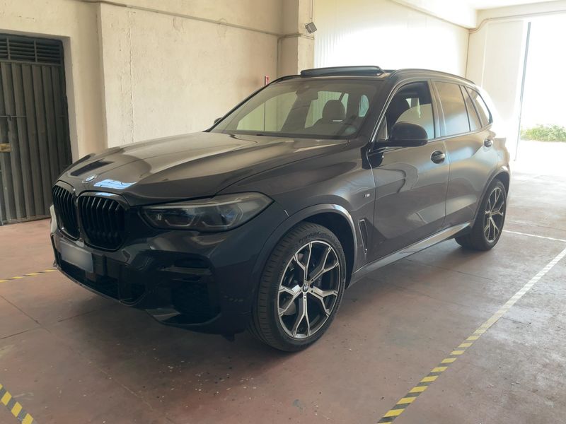 BMW X5 xDrive 30d Mild-Hybrid M Sport