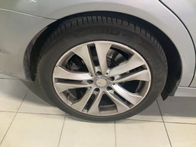 Mercedes-Benz C-Klasse C 220 CDI BlueEfficiency Avantgarde 2013 – снимка 9