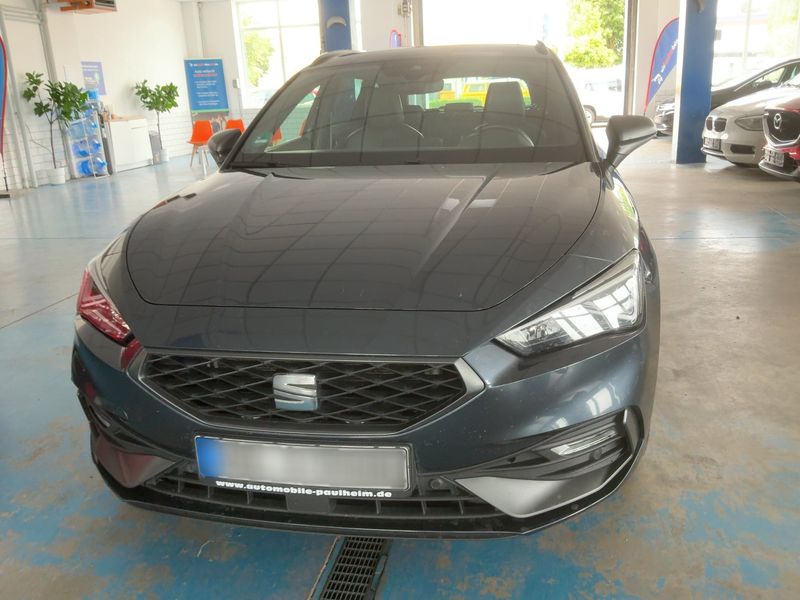 Seat Leon 2.0 TDI FR — zdjęcie 9