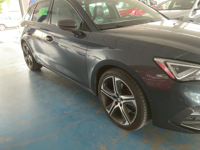 Seat Leon 2.0 TDI FR — zdjęcie 8
