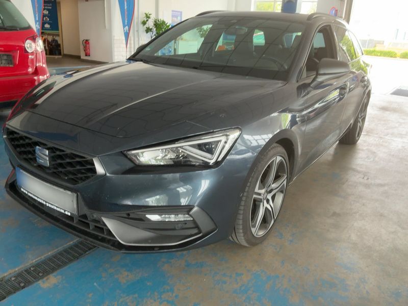 Seat Leon 2.0 TDI FR — zdjęcie 1