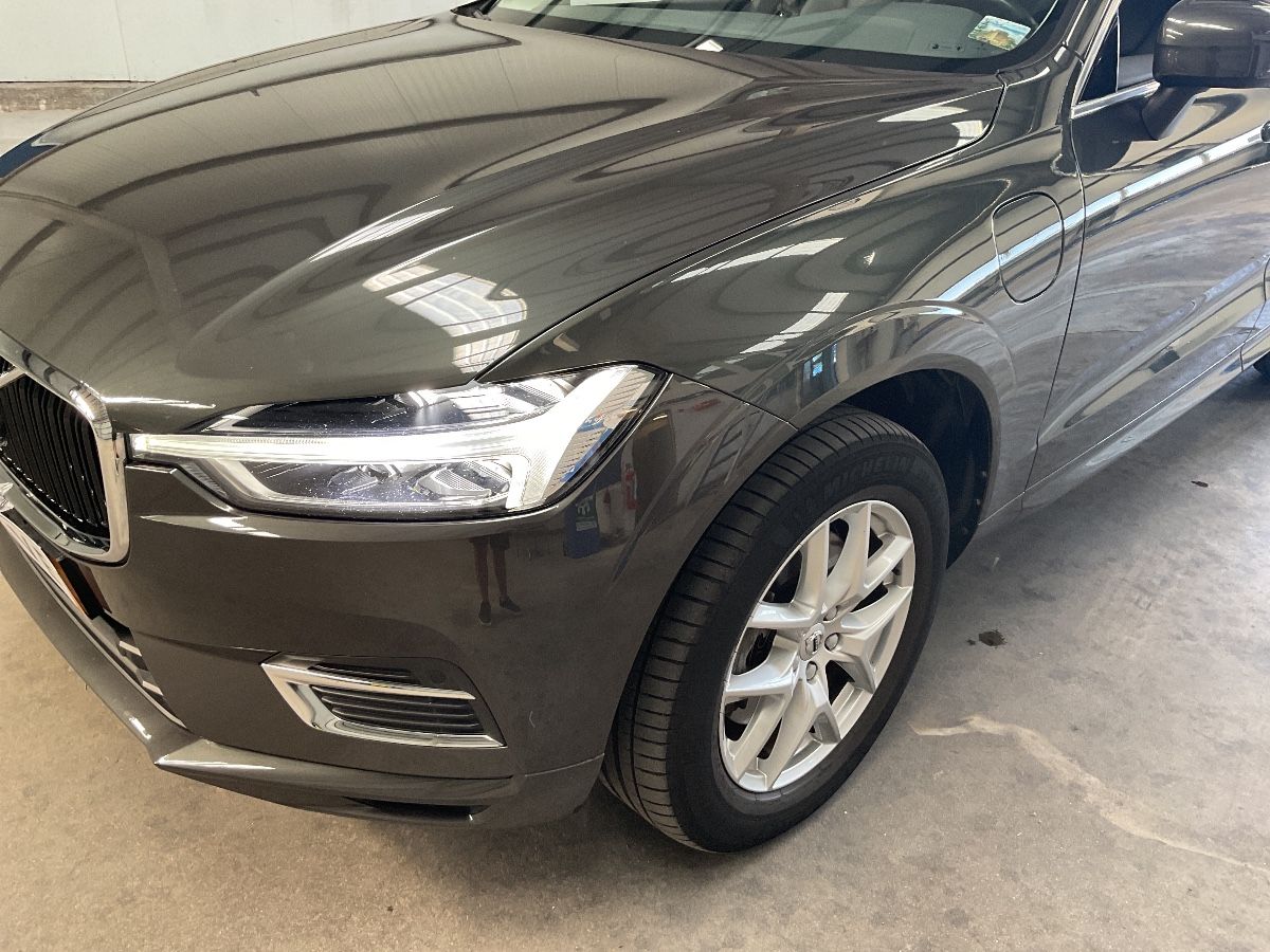 Volvo XC60 2.0 T8 Plug-in Hybrid Momentum AWD