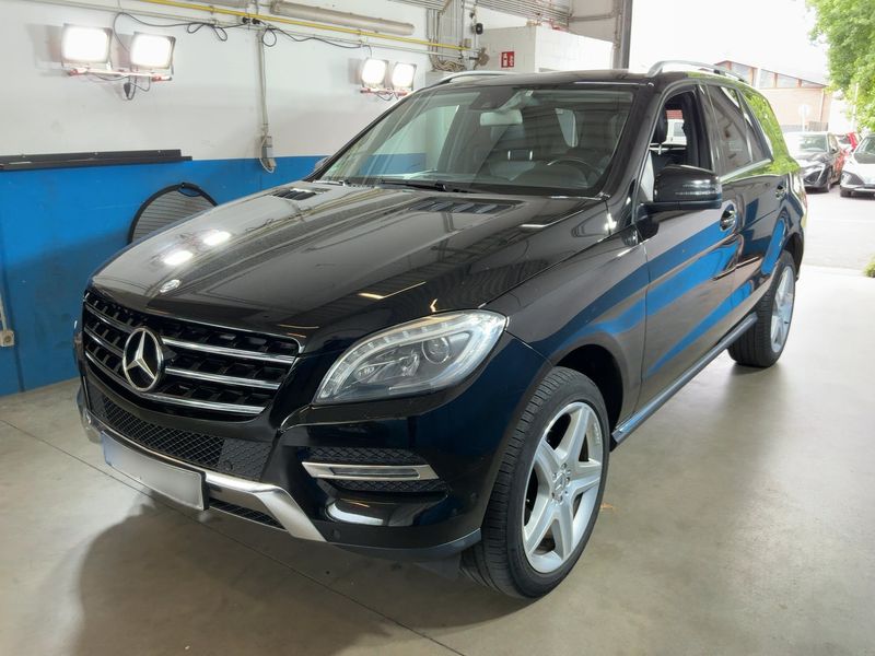 Mercedes-Benz M-Klasse