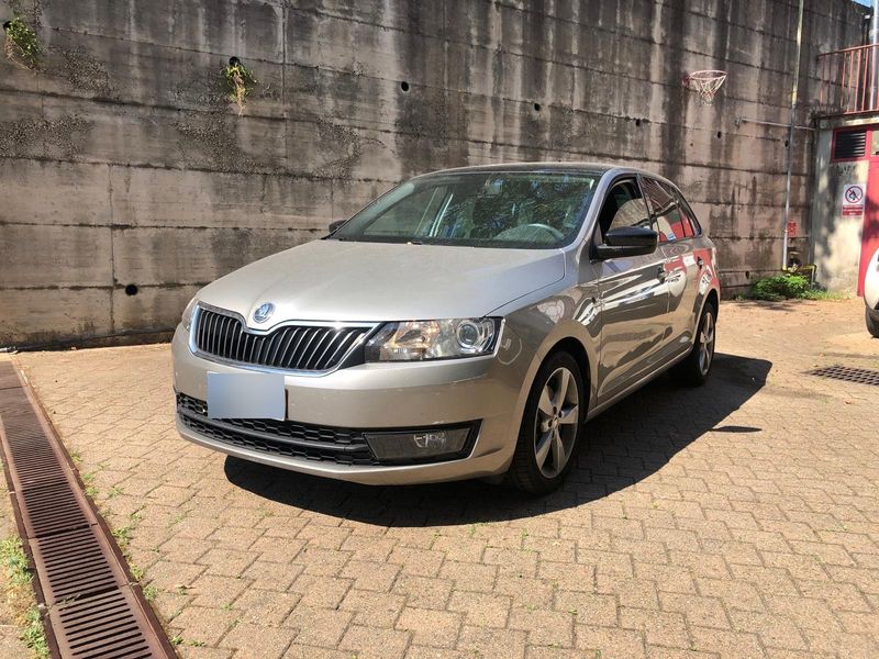 Skoda Rapid Spaceback 1.4 TSI Ambition — zdjęcie 2