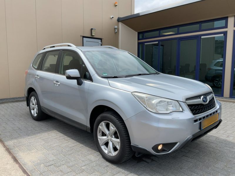 Subaru Forester 2.0 Active — zdjęcie 8