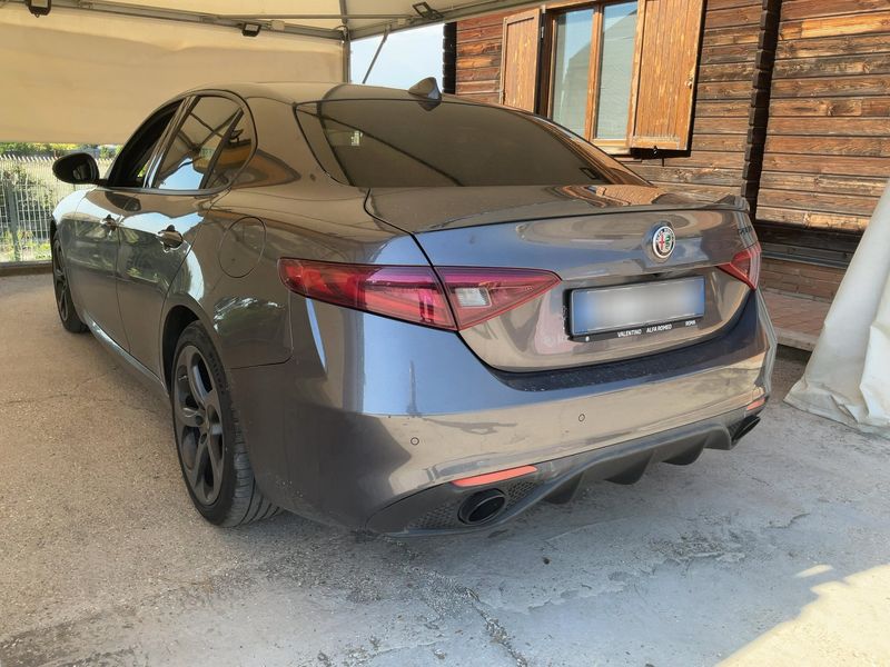 Alfa Romeo Giulia 2.2 JTDM Sprint — zdjęcie 3