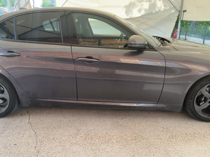 Alfa Romeo Giulia 2.2 JTDM Sprint — zdjęcie 7