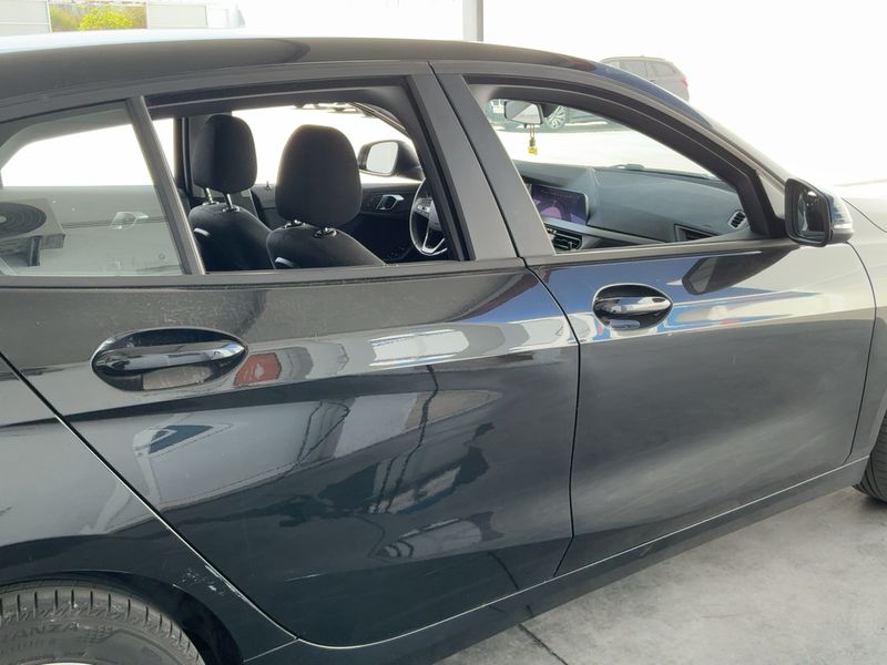 BMW 1er 118i Advantage 2021 – снимка 10