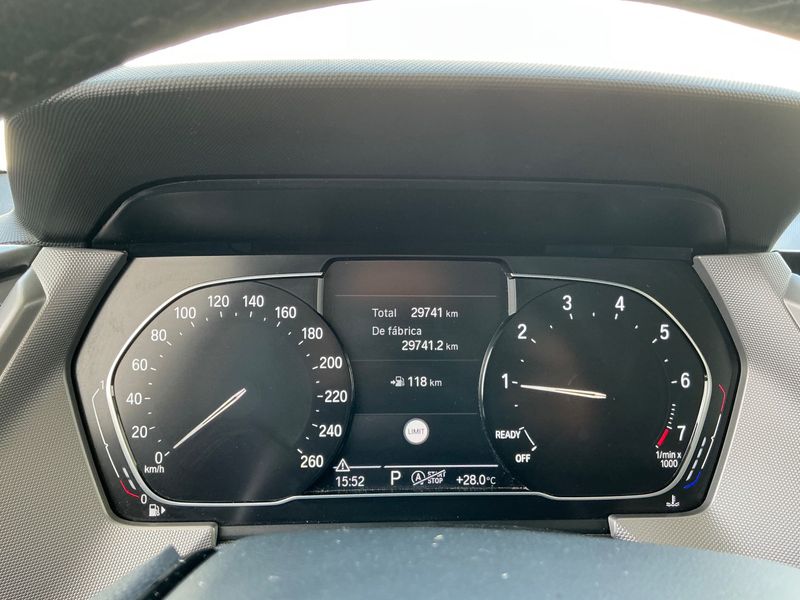BMW 1er 118i Advantage 2021 – снимка 18