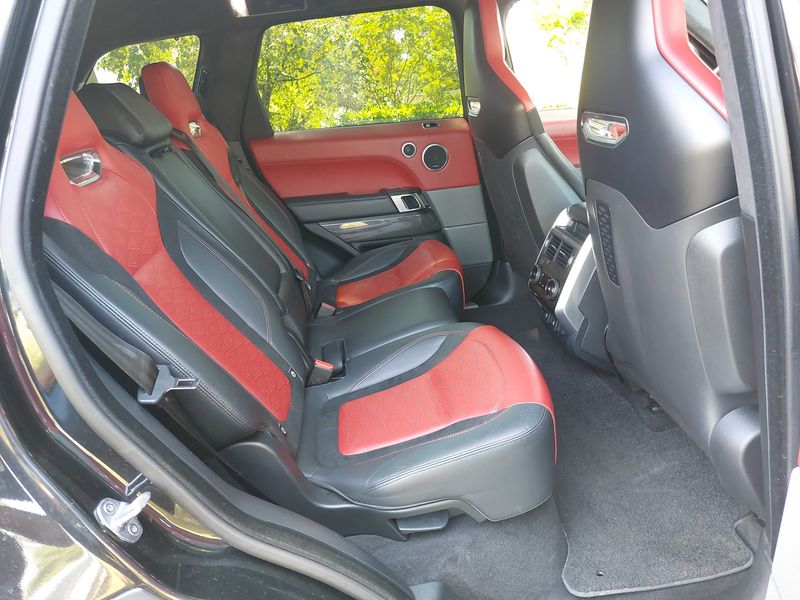 Land Rover Range Rover Sport 5.0 V8 V8 Supercharged SVR — zdjęcie 14