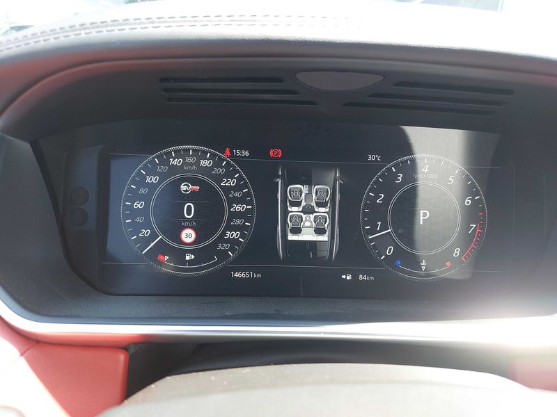 Land Rover Range Rover Sport 5.0 V8 V8 Supercharged SVR — zdjęcie 12