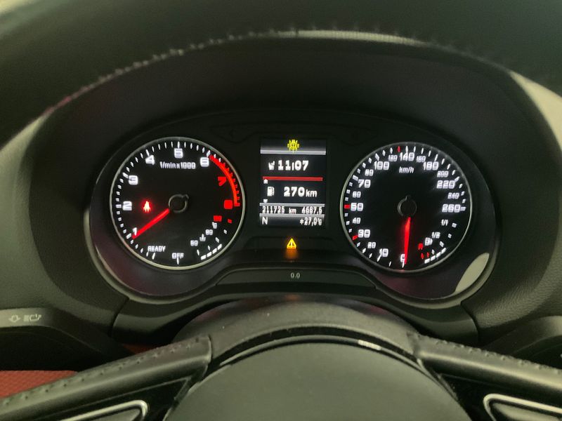 Audi Q2 1.0 TFSI ultra Sport — zdjęcie 13