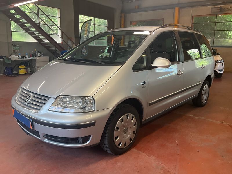 Volkswagen Sharan 1.9 TDI United — zdjęcie 1
