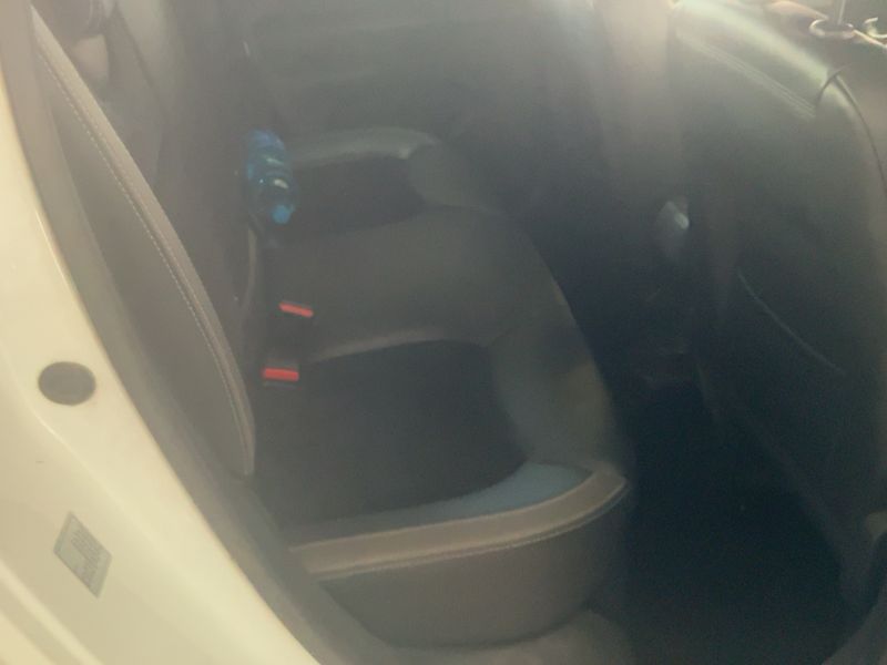 Renault Clio 1.5 dCi Energy Intens — zdjęcie 14