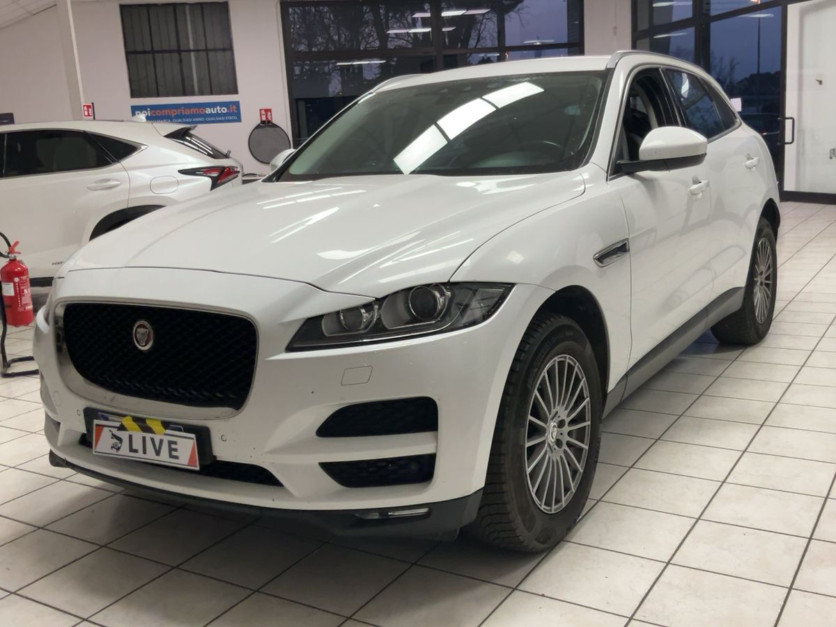 Jaguar F-Pace 2017