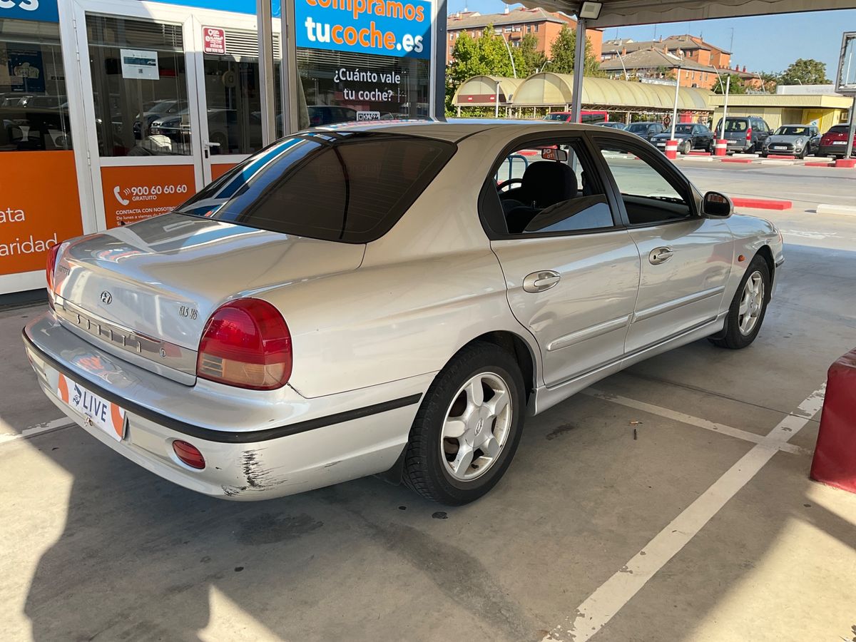 Hyundai Sonata 2.5 V6 GLS