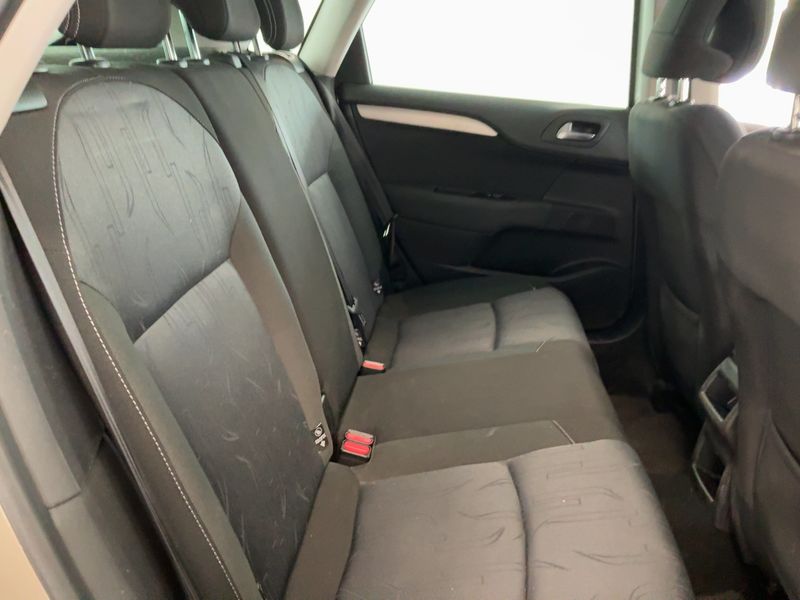 Citroen C4 1.6 HDi Selection — zdjęcie 14