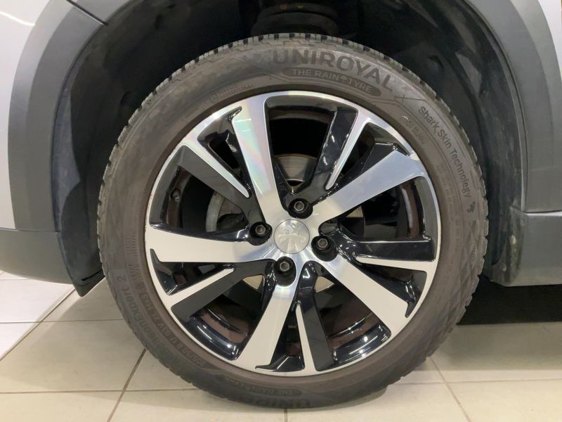 Peugeot 2008 1.5 Blue-HDi GT Line 2019 – снимка 3