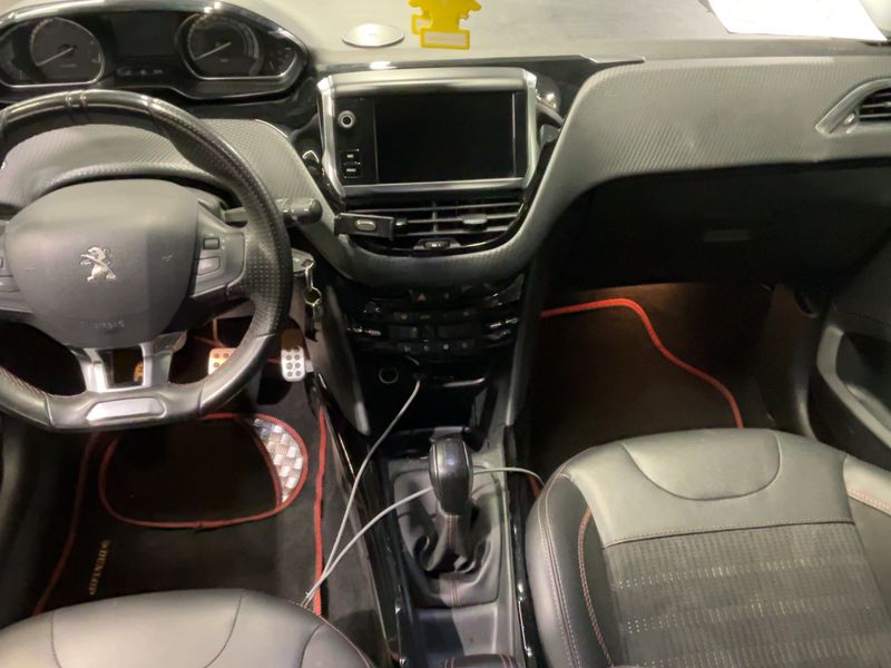 Peugeot 2008 1.5 Blue-HDi GT Line 2019 – снимка 17