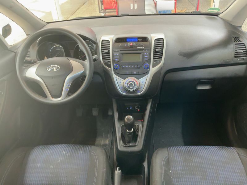 Hyundai ix20 1.4 CRDi Classic Blue — zdjęcie 12