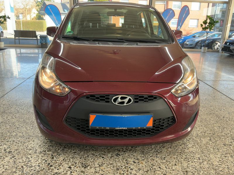 Hyundai ix20 1.4 CRDi Classic Blue — zdjęcie 9