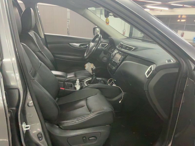 Nissan X-Trail 1.6 dCi Tekna 2017 – снимка 16