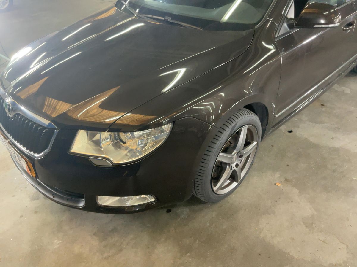 Skoda Superb 1.4 TSI Active