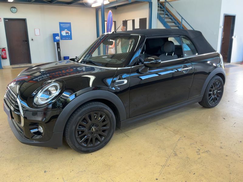 MINI Cabrio Cooper — zdjęcie 2