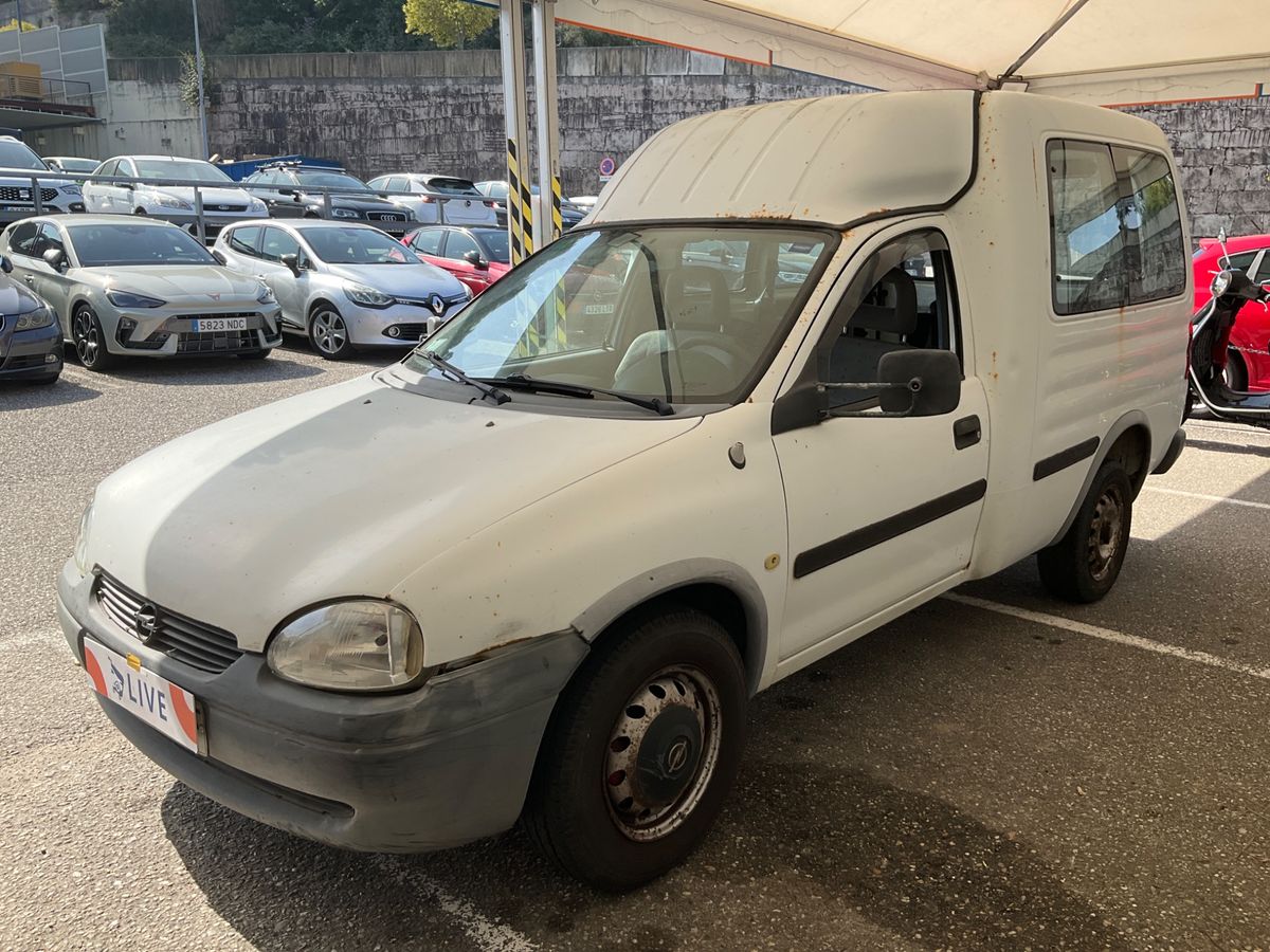 Opel Combo 1.7 Diesel Tour