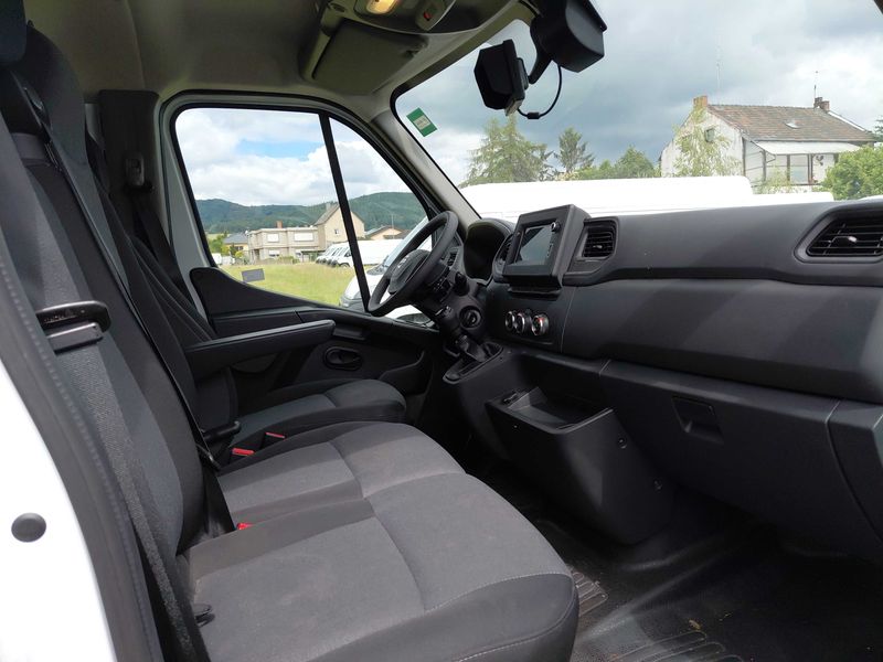 Nissan Interstar 2.3 dCi L3H1 3,5t N-Connecta FWD — zdjęcie 10