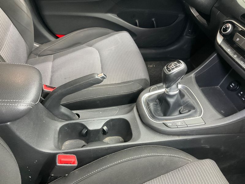 Hyundai i30 1.0 TGDI Select 2018 – снимка 31