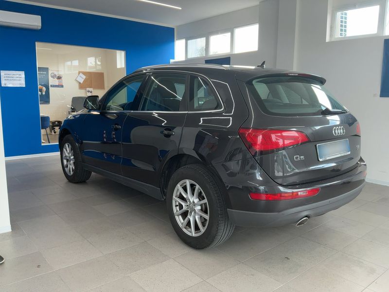 Audi Q5 2.0 TDI quattro 2012 – снимка 6