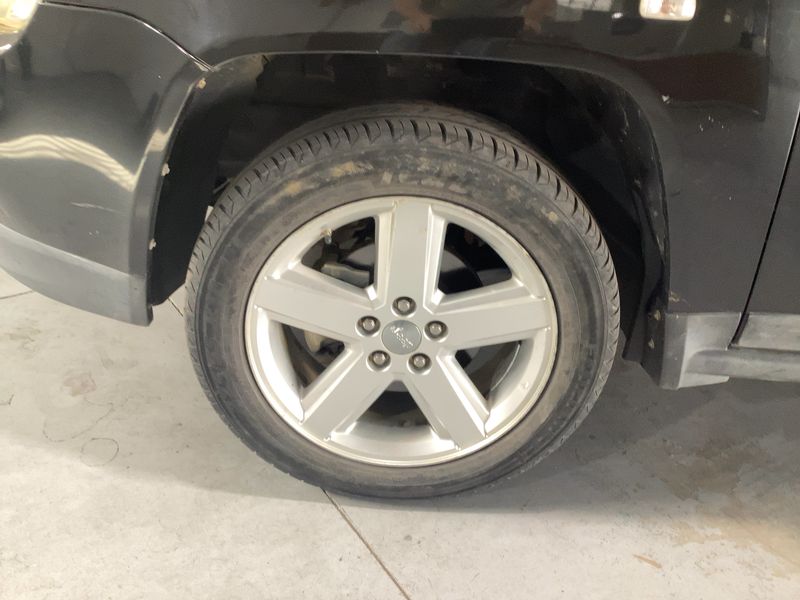 Jeep Compass 2.2 CRD Limited 4x4 2011 – снимка 3