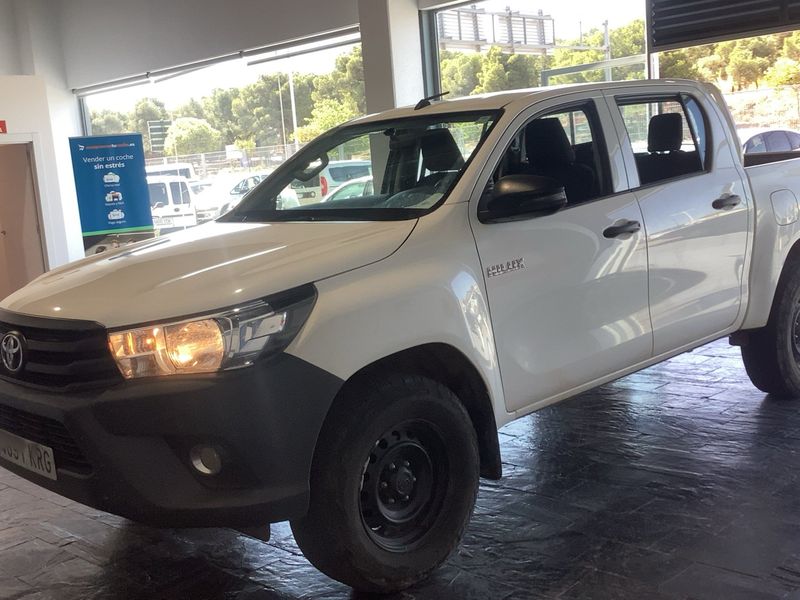 Toyota Hilux 2.4 D-4D Double Cab GX 4x4