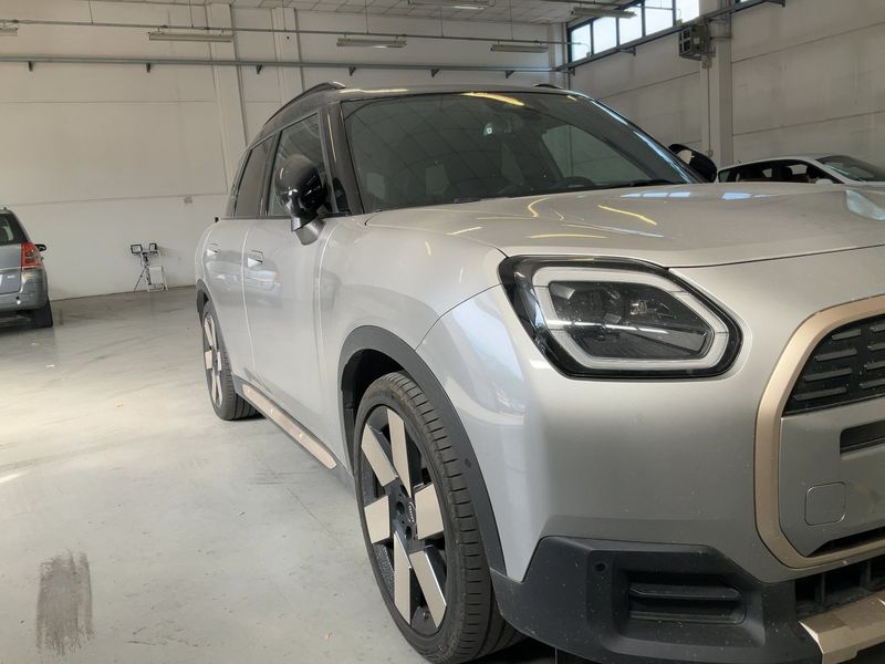 MINI Countryman Cooper SE Favoured Trim ALL4 2024 – снимка 12