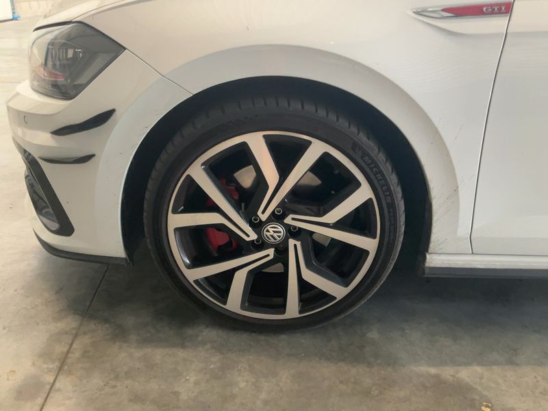 Volkswagen Polo 2.0 TSI GTI 2020 – снимка 3
