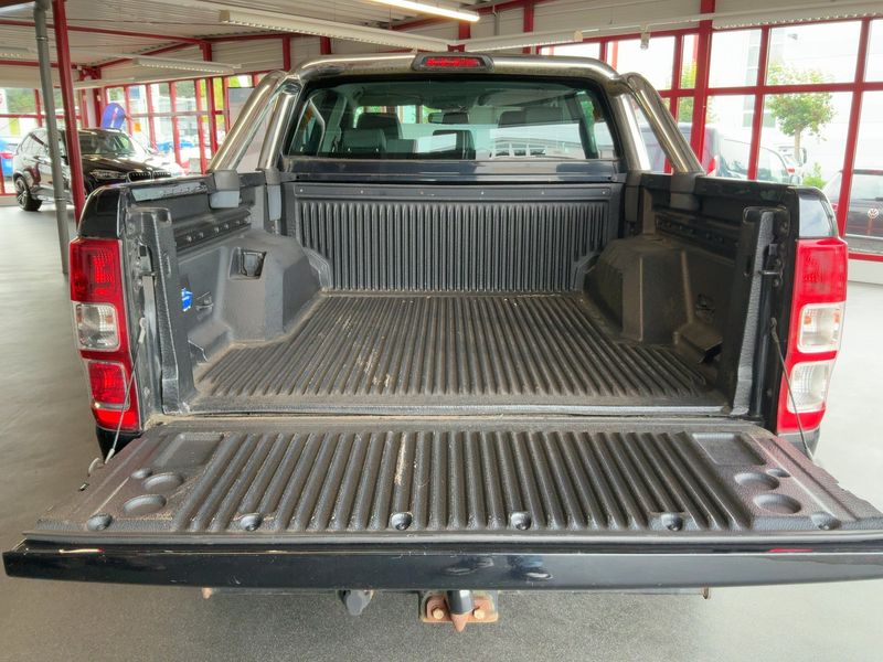 Ford Ranger 2.2 TDCi Doppelkabine Limited 4x4 — zdjęcie 10