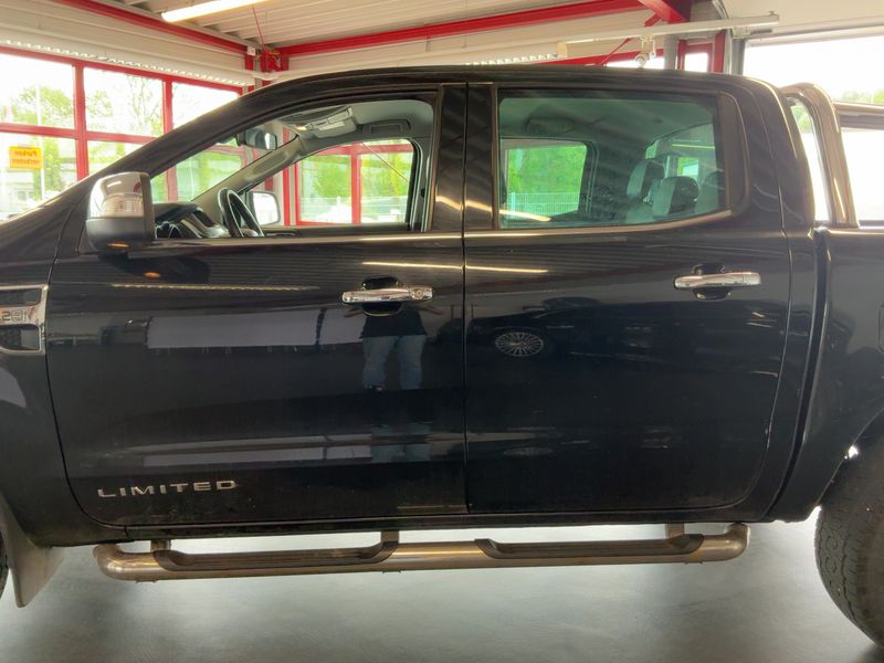Ford Ranger 2.2 TDCi Doppelkabine Limited 4x4 — zdjęcie 4