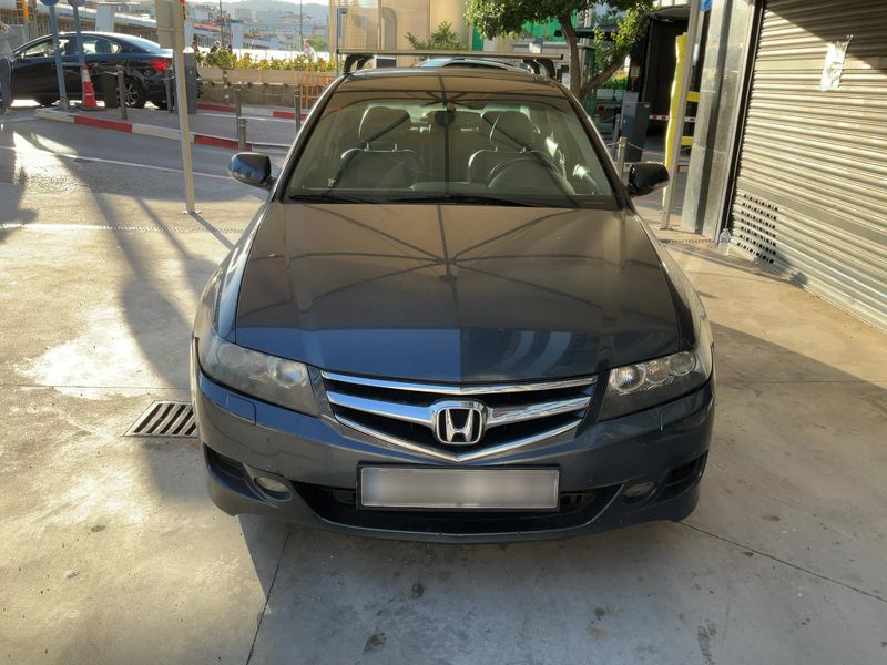 Honda Accord 2.2 CTDI I-CTDi Executive — zdjęcie 9
