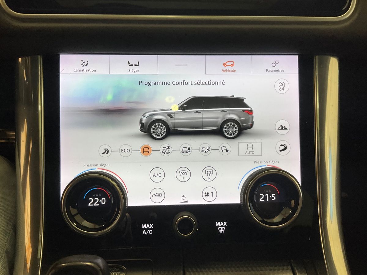Land Rover 2018 — photo 36