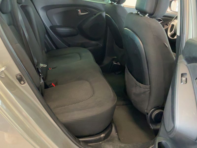 Hyundai ix35 2.0 Premium AWD 2011 – снимка 19