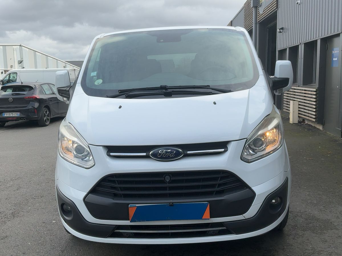 Ford Tourneo 2017 — photo 15